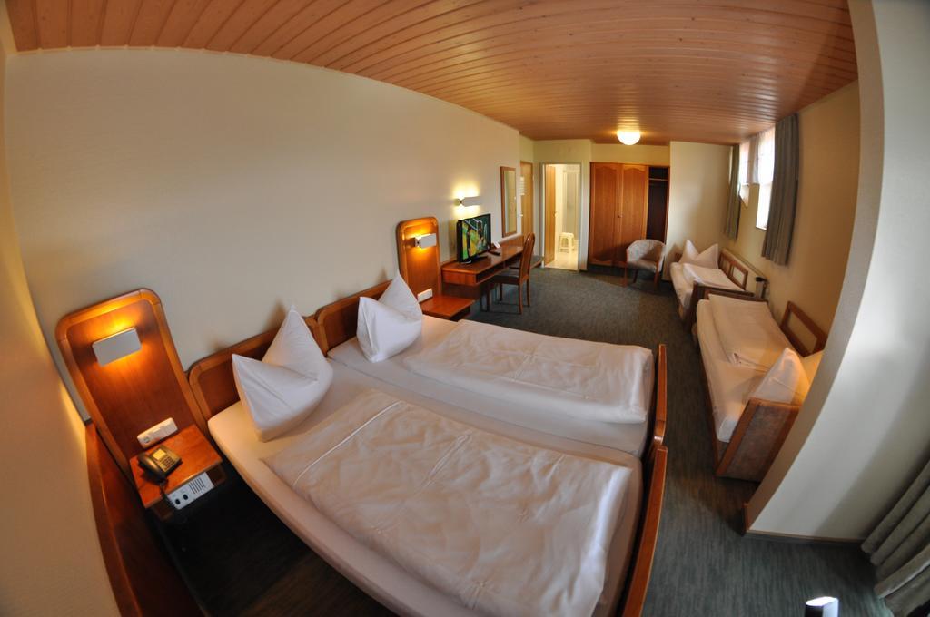 Hotel Berghof Petersberg  Extérieur photo
